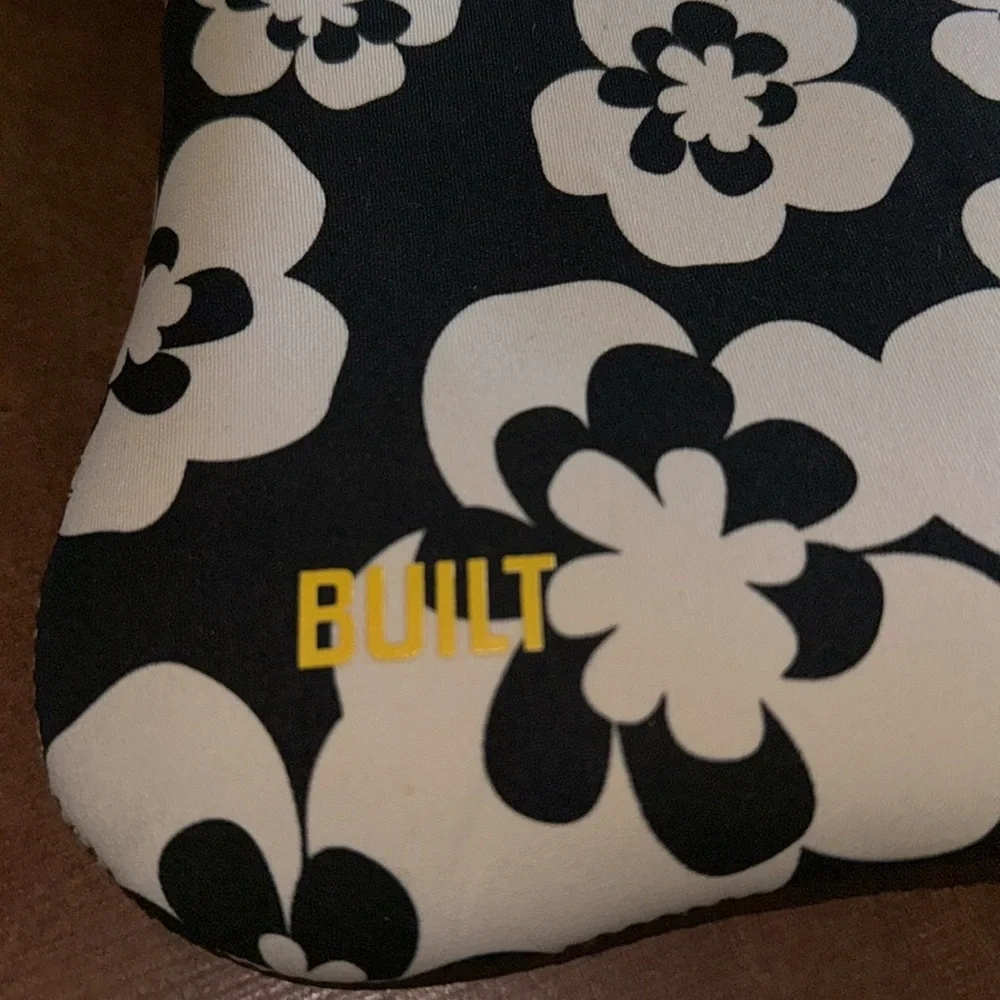 Built NY NETBOOK & DVD PORTFOLIO BAG - Picture 2 of 8